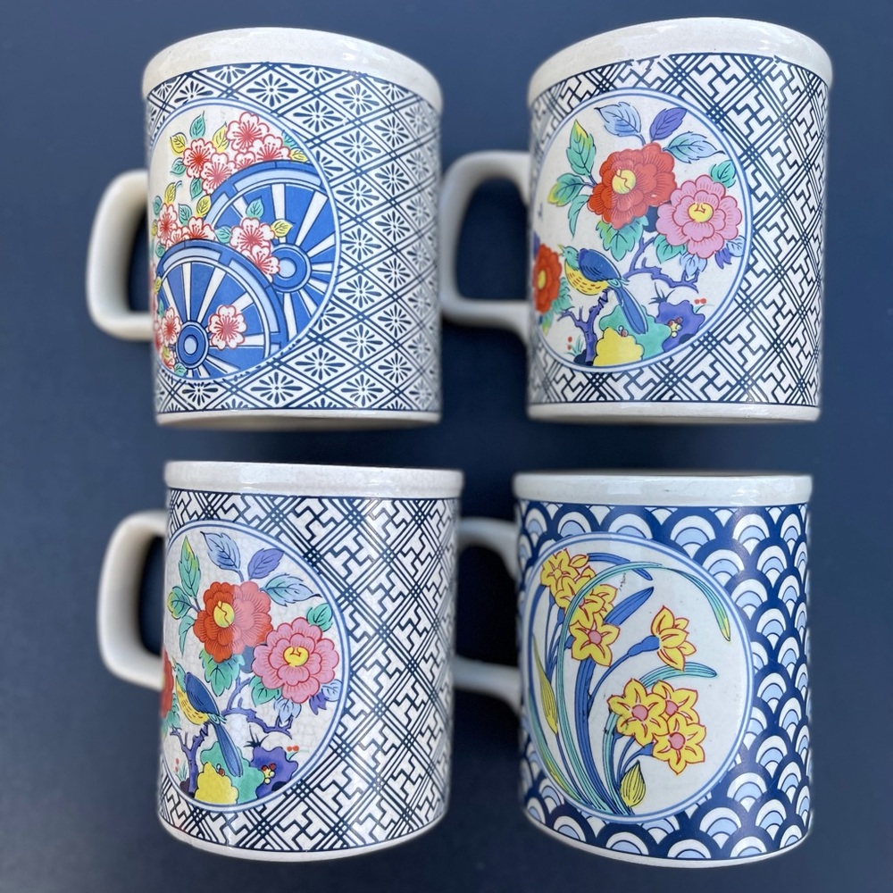 Coffee mugs ( Japan) x 4